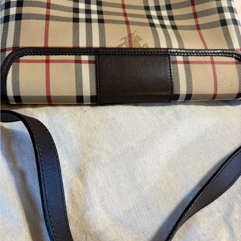 Burberry handbag - Picture 4 of 5